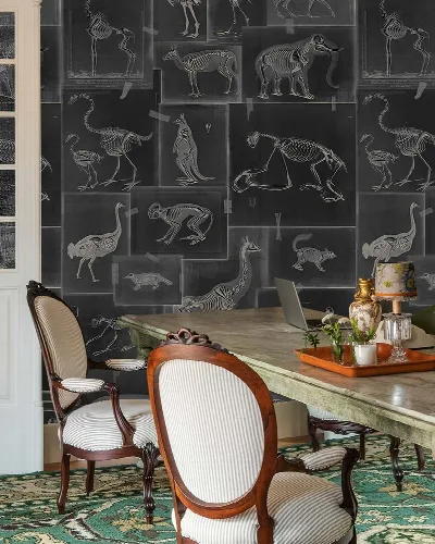 Elowen Enclave Animal Wallpaper — Charcoal