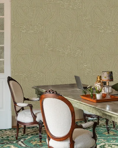 Quenora Tableau Botanical Wallpaper — Champagne