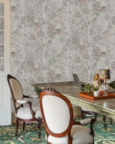 Peverly Passage Floral Wallpaper — Silver Gray