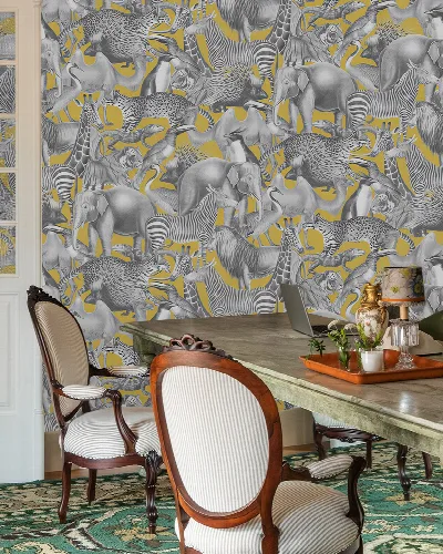 Solenne Muse Tropical Wallpaper