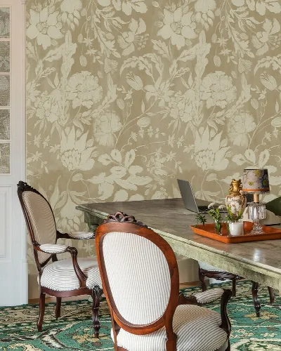 Kestrel Vista Floral Wallpaper — Soft Ivory