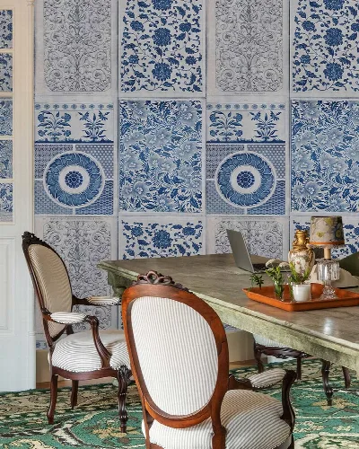 Bellora Vista Floral Wallpaper — Delft Blue